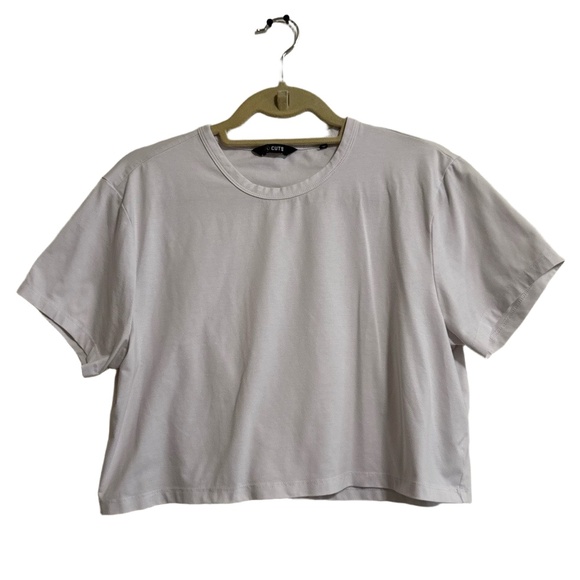 CUTS Almost Friday cropped tee Womens Lg Short Sleeve white - Picture 1 of 4